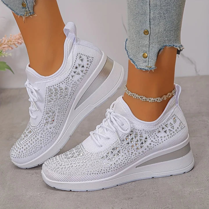 Amelia Saga Orthopedic Sneakers