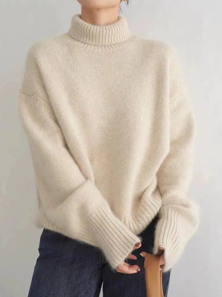 Cozy Knit Turtleneck for Everyday Wear