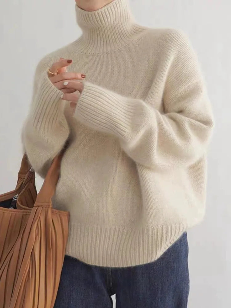 Cozy Knit Turtleneck for Everyday Wear