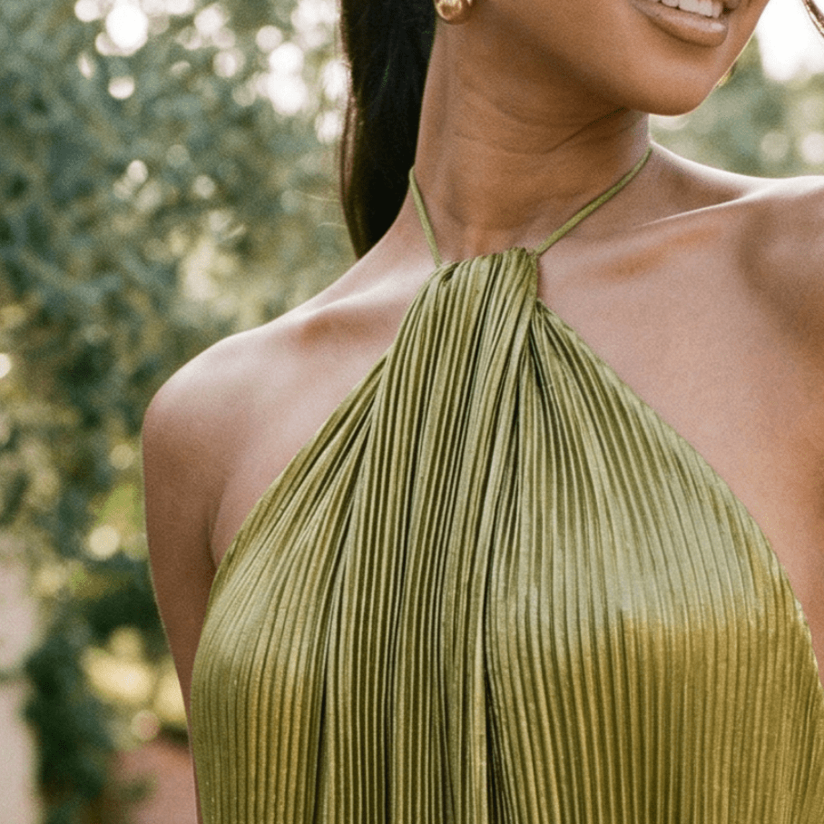 Elegant Off Shoulder Cocktail Dress for Weddings and Parties