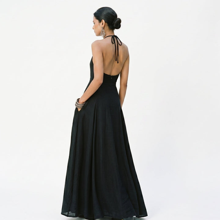 Chic Sleeveless Maxi Dress for Summer