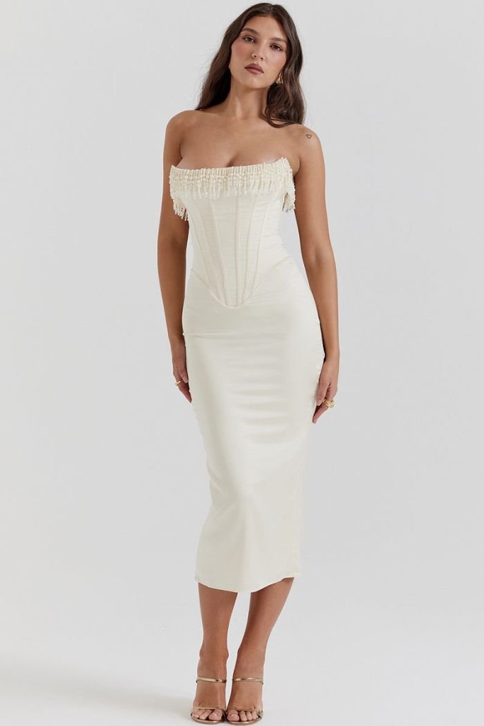 Elegant Strapless White Dress for Weddings