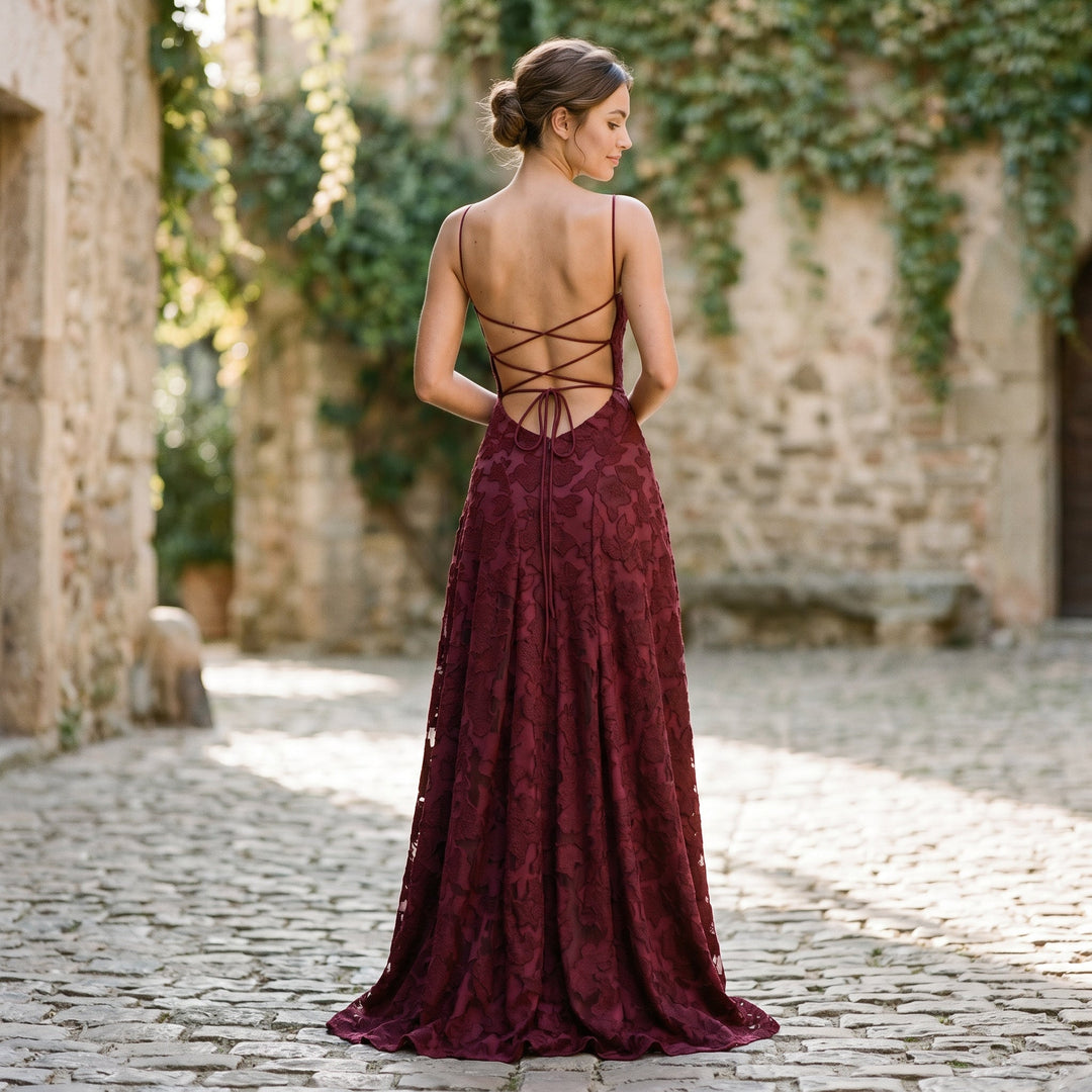 Elegant Lace Maxi Evening Gown for Formal Events