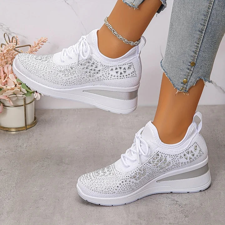 Amelia Saga Orthopedic Sneakers